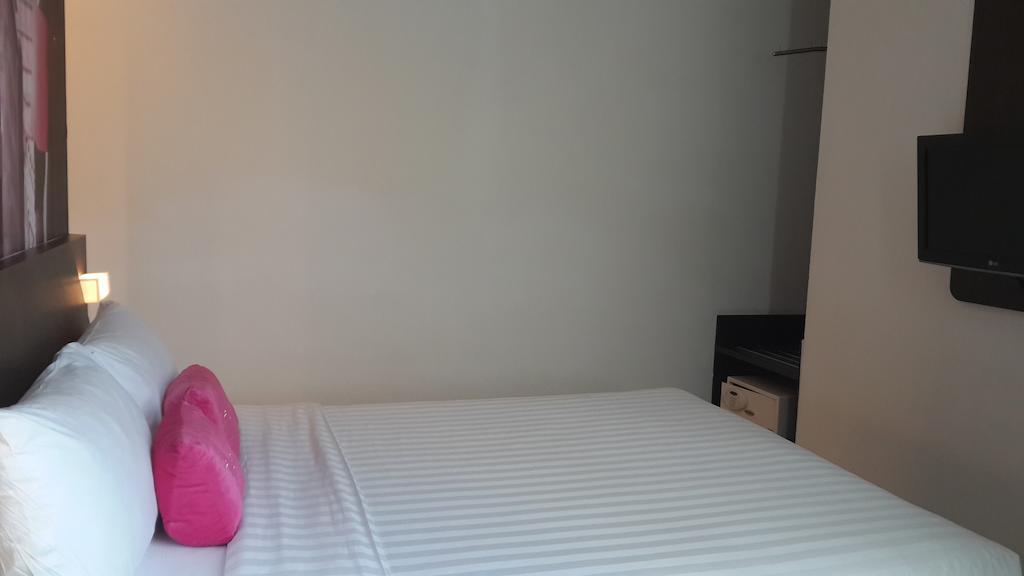 Favehotel Pluit Junction Cakarta Dış mekan fotoğraf